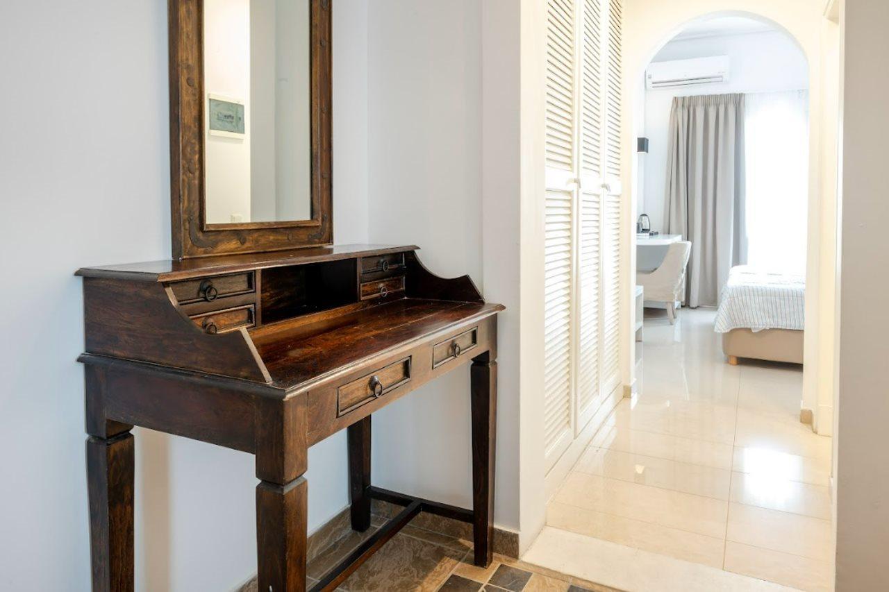 Orizontes Hotel Santorini Pyrgos Kallistis Екстер'єр фото